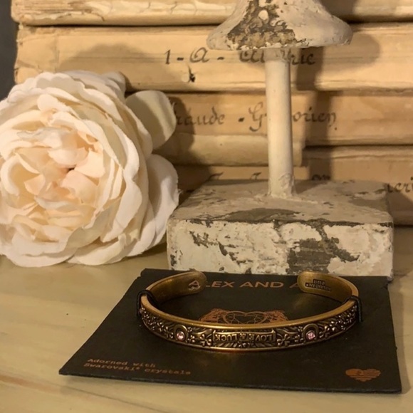 NEW Alex & Ani Fortune's Favor Cuff in Rafaelian Gold - Picture 4 of 8